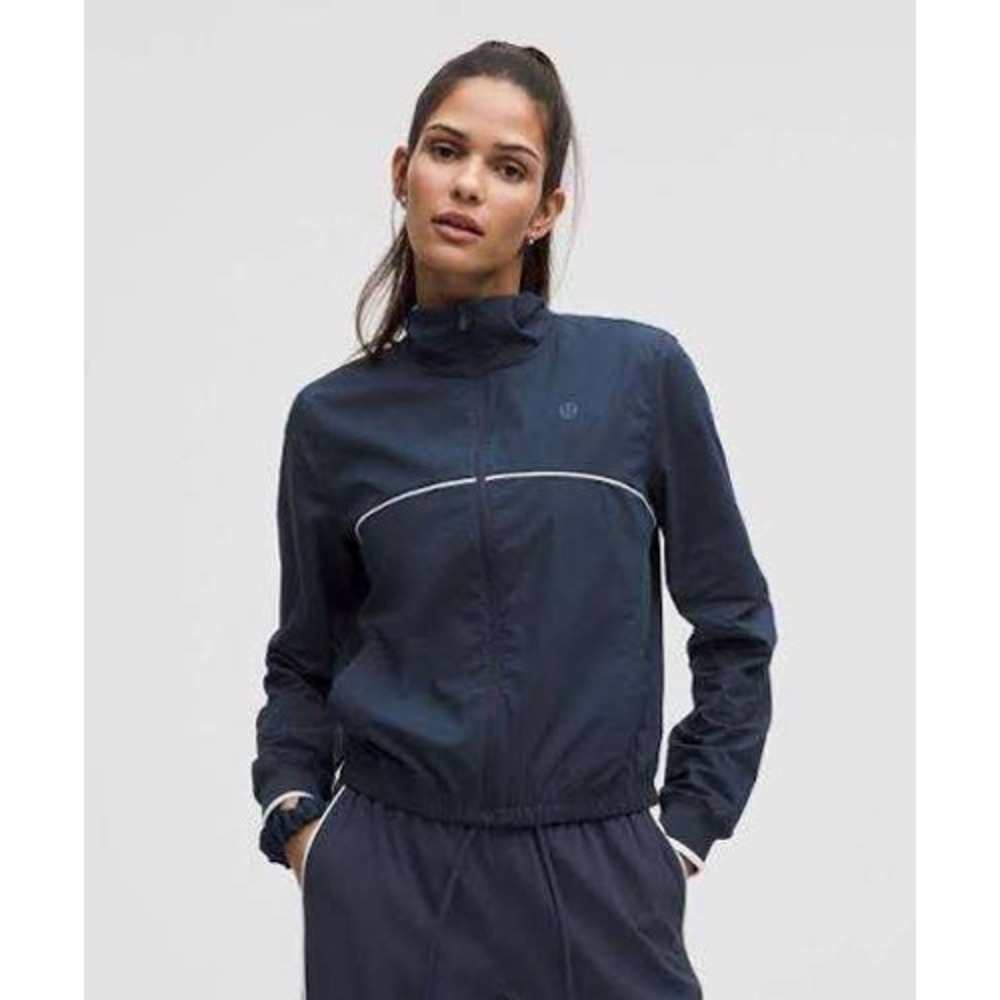 lululemon Court Rival Tennis Track Jacket Navy Blue White Size 6